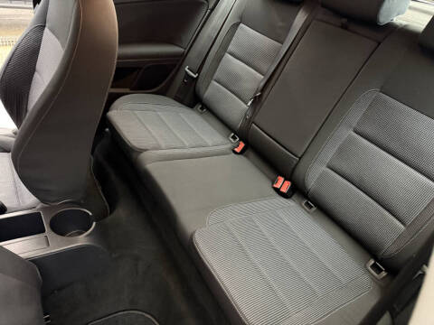 2012 Volkswagen Golf 2.5L PZEV