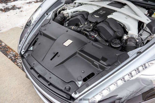 2014 Aston Martin Vanquish