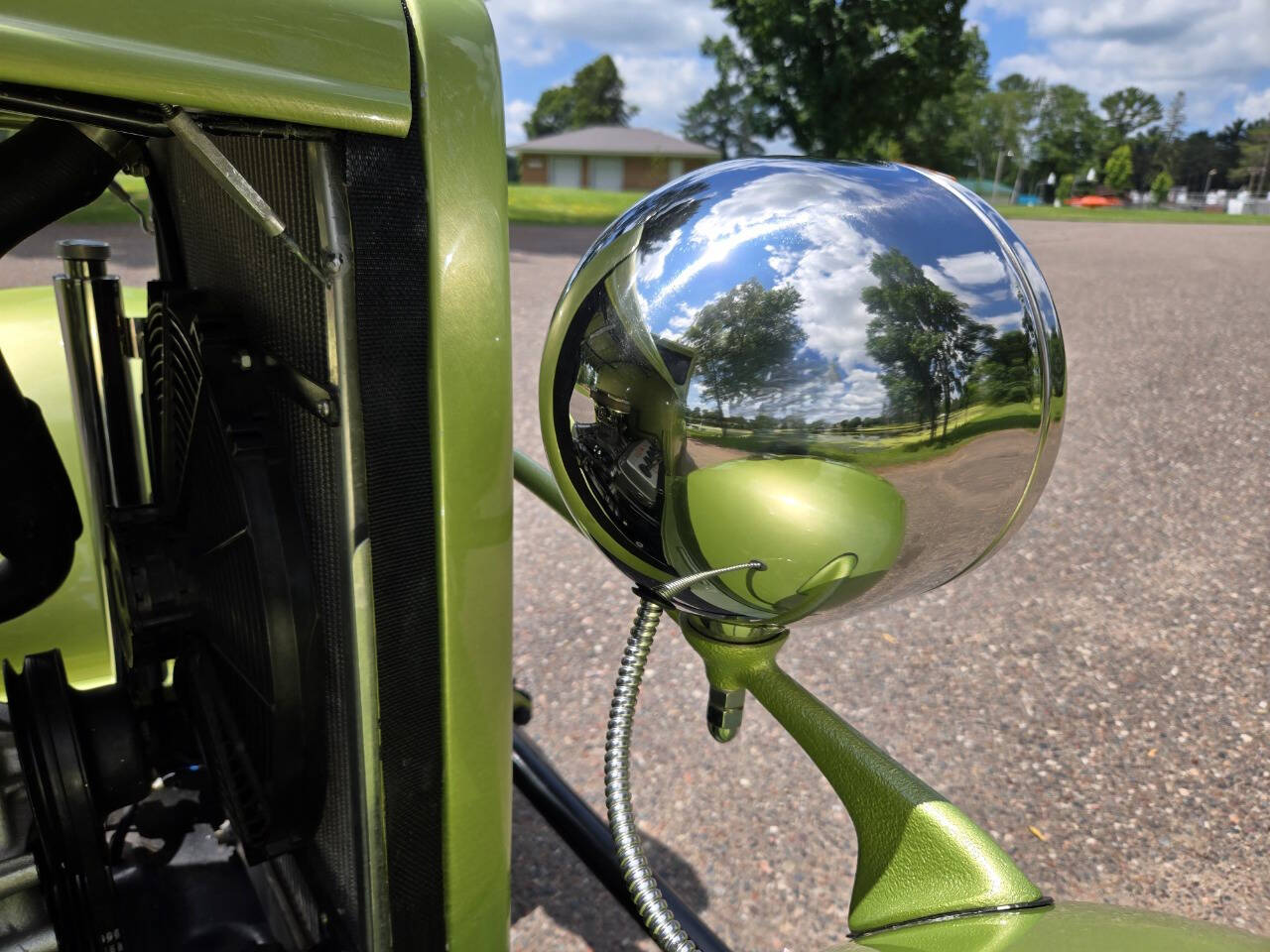 1930 Dodge 5-Window Coupe 79
