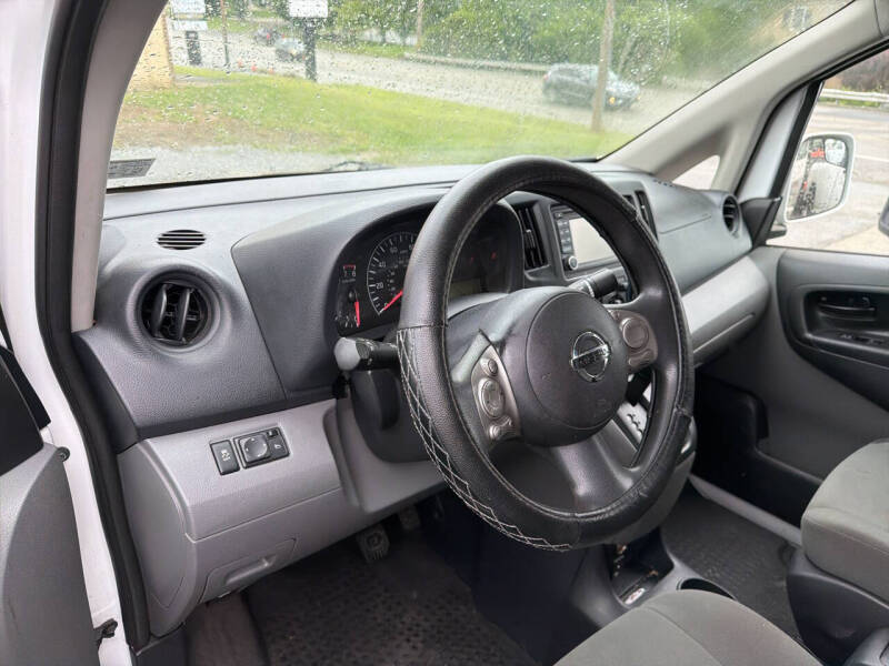 2016 Nissan NV200 S