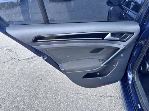 2016 Volkswagen Golf GTI