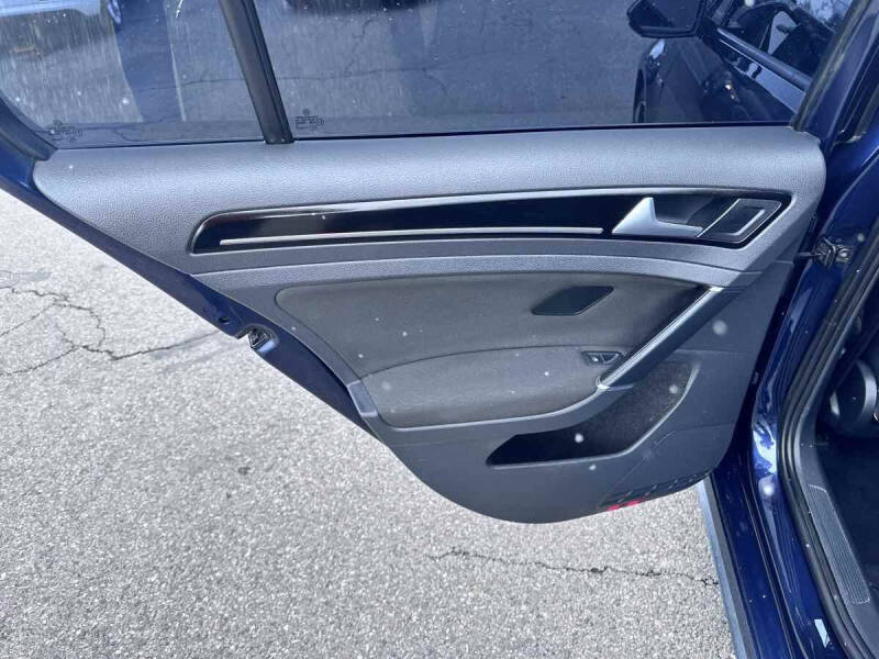 2016 Volkswagen Golf GTI