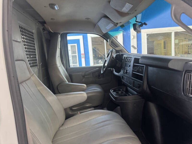 2018 Chevrolet Express 2500
