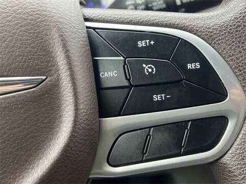 2020 Chrysler Voyager LXi