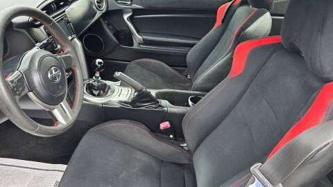 2014 Scion FR-S