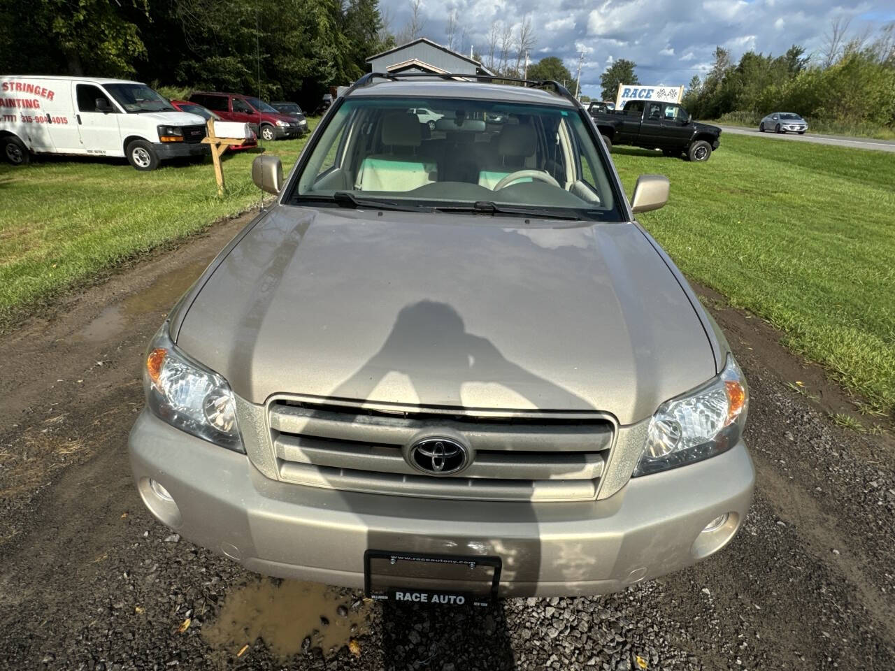 2005 Toyota Highlander for sale at Race Automotive INC in Williamson, NY