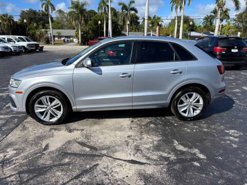 2017 Audi Q3 2.0T Premium