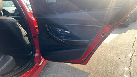 2016 BMW 3 Series 320i