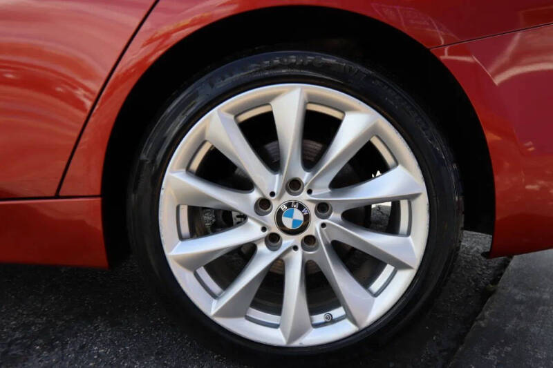 2018 BMW 3 Series 320i