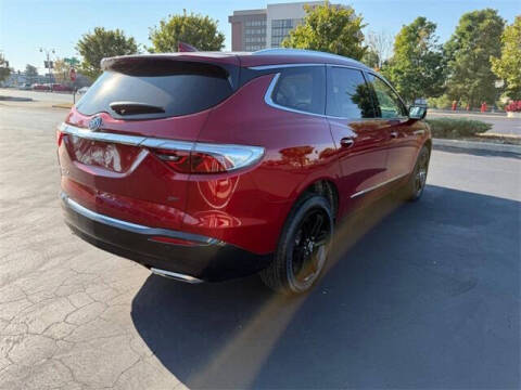 2023 Buick Enclave Essence