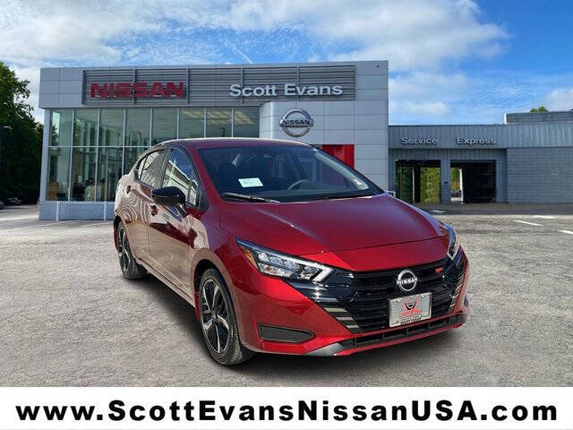 2025 Nissan Versa SR