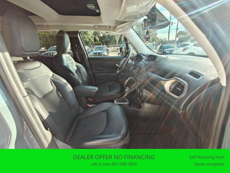 2017 Jeep Renegade Deserthawk