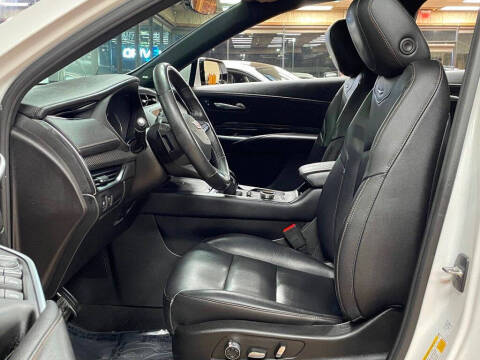 2023 Cadillac XT4 Sport