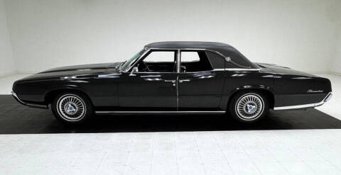 1967 Ford Thunderbird