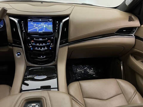 2020 Cadillac Escalade Platinum