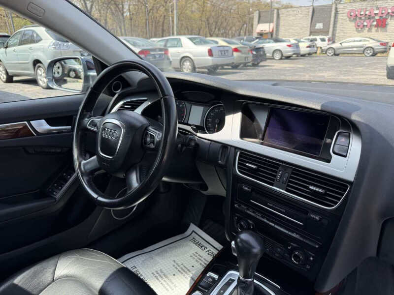 2012 Audi A4 2.0T quattro Prestige