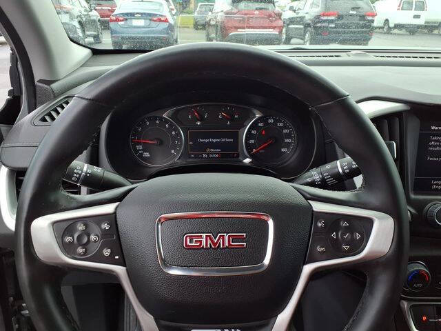 2023 GMC Terrain SLT