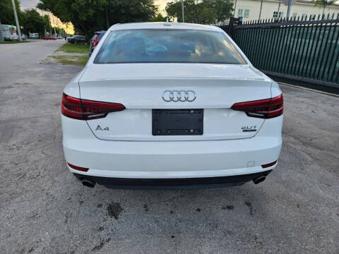 2017 Audi A4 2.0T quattro Premium