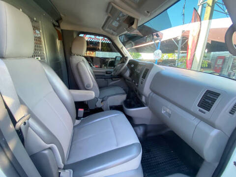 2017 Nissan NV 1500 S