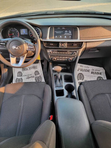 2019 Kia Optima LX