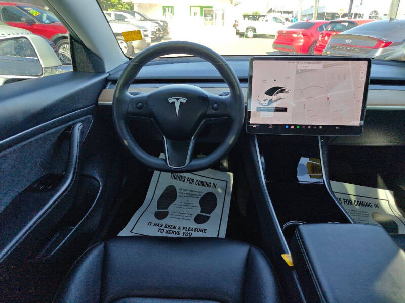 2020 Tesla Model 3 Standard Range