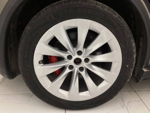 2016 Tesla Model X P90D