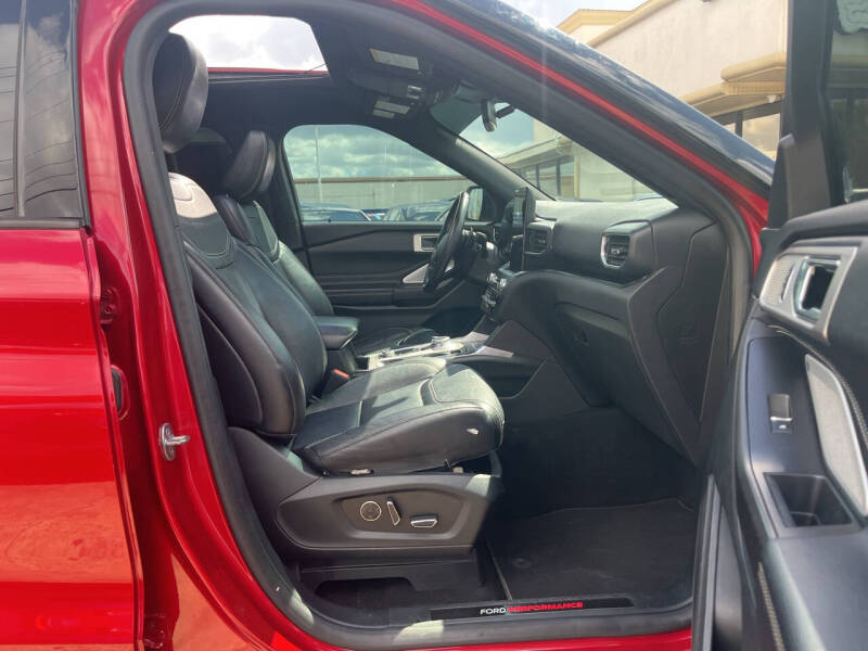 2020 Ford Explorer ST