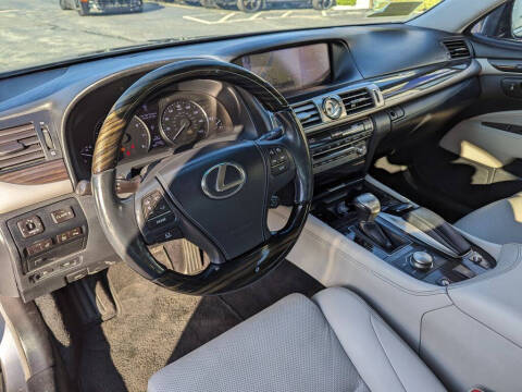 2013 Lexus LS 460