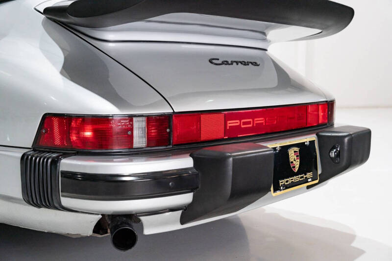 1989 Porsche 911 Carrera