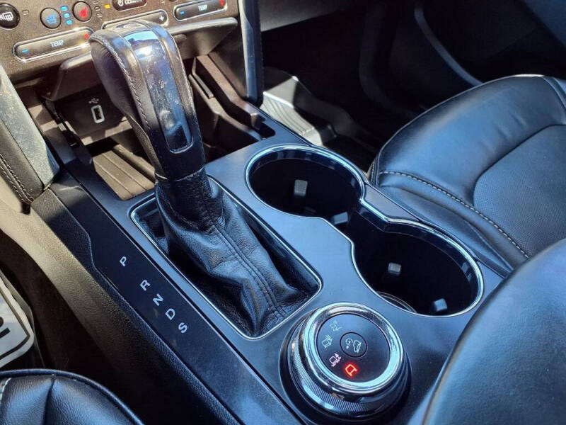 2019 Ford Explorer Platinum