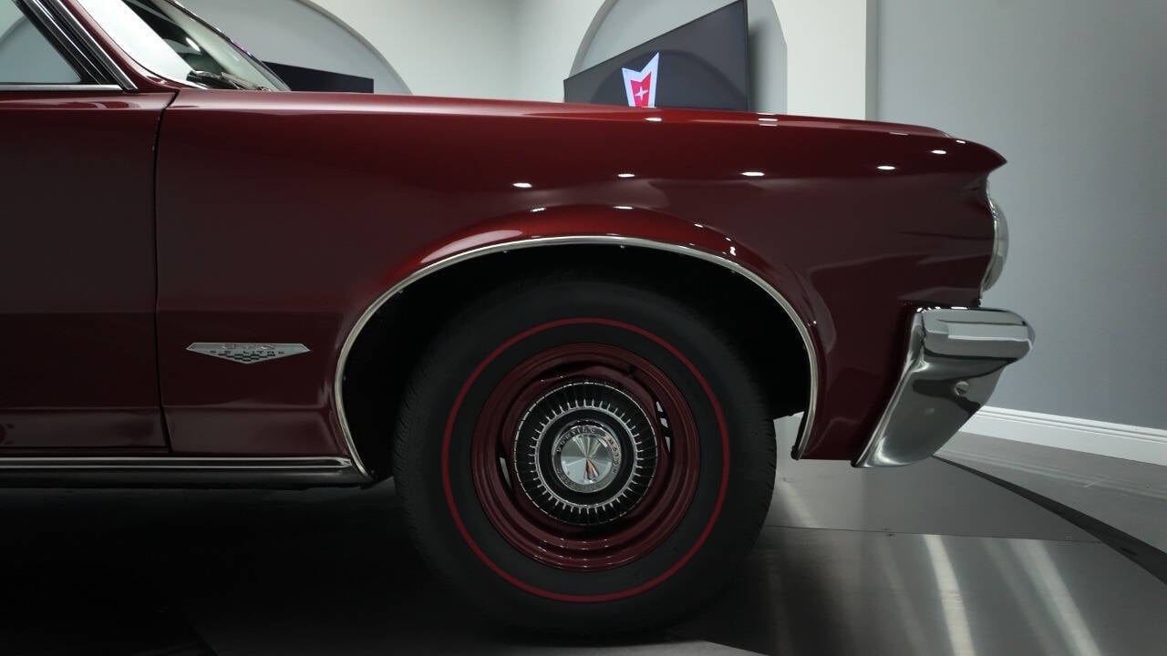 1964 Pontiac GTO 13