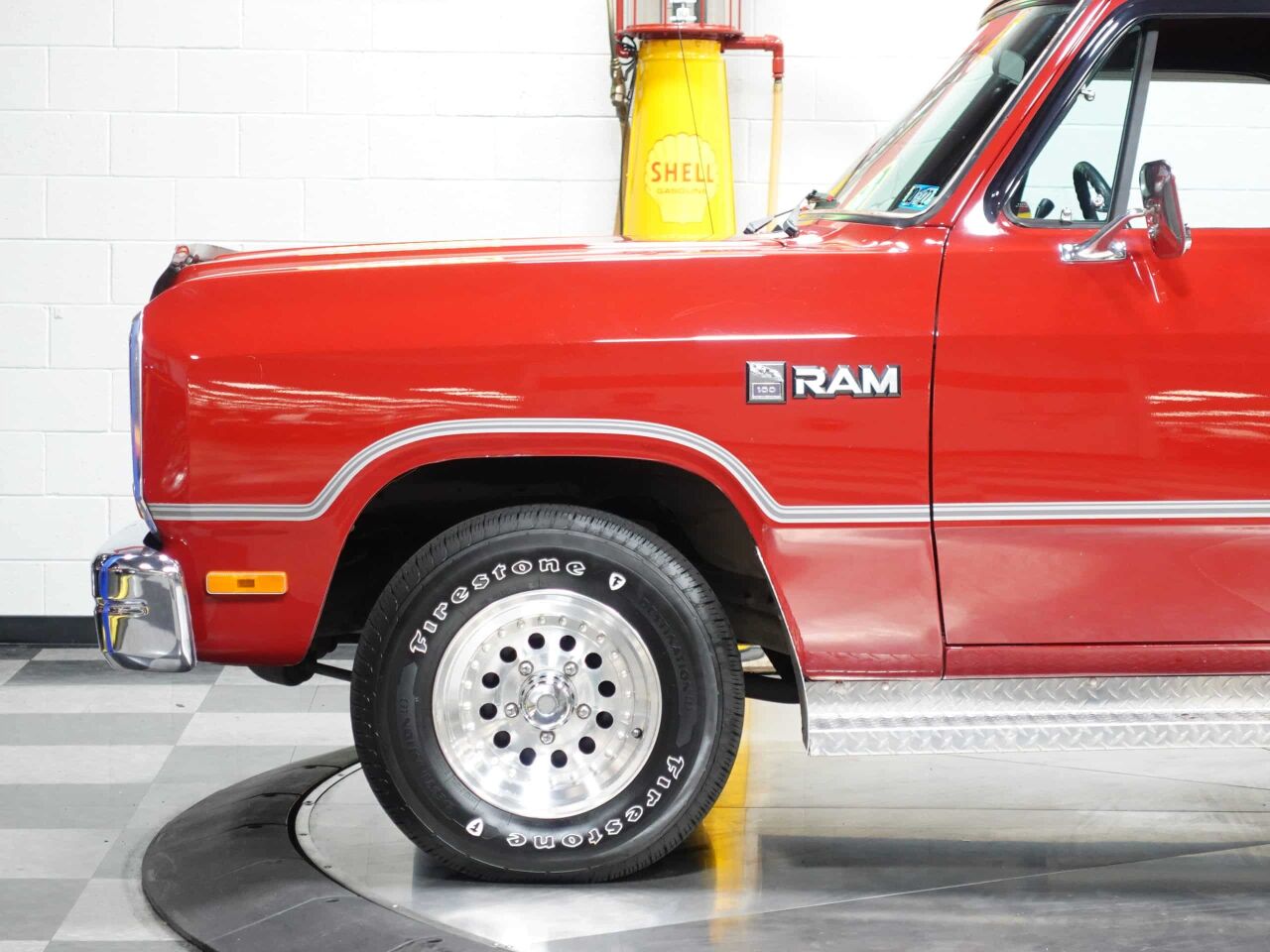1990 Dodge Ram 37
