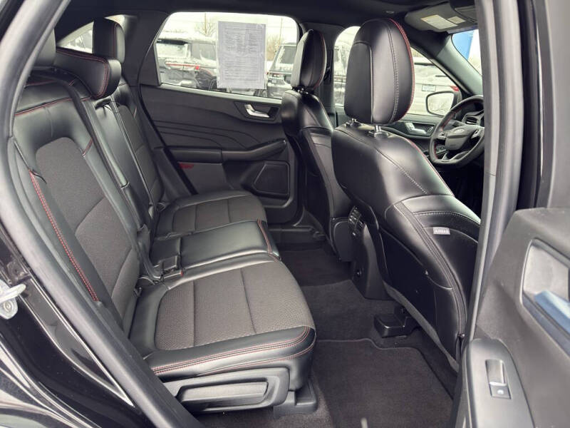 2024 Ford Escape ST-Line