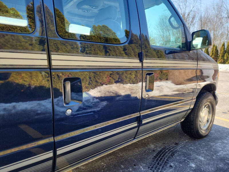 2002 Ford E-Series E-150