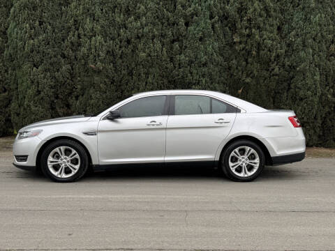 2016 Ford Taurus SEL