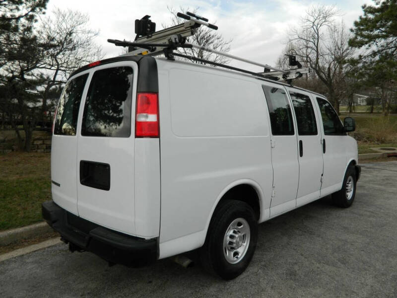 2019 Chevrolet Express 2500