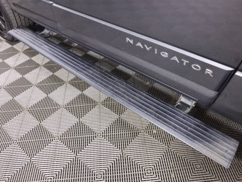 2016 Lincoln Navigator Select