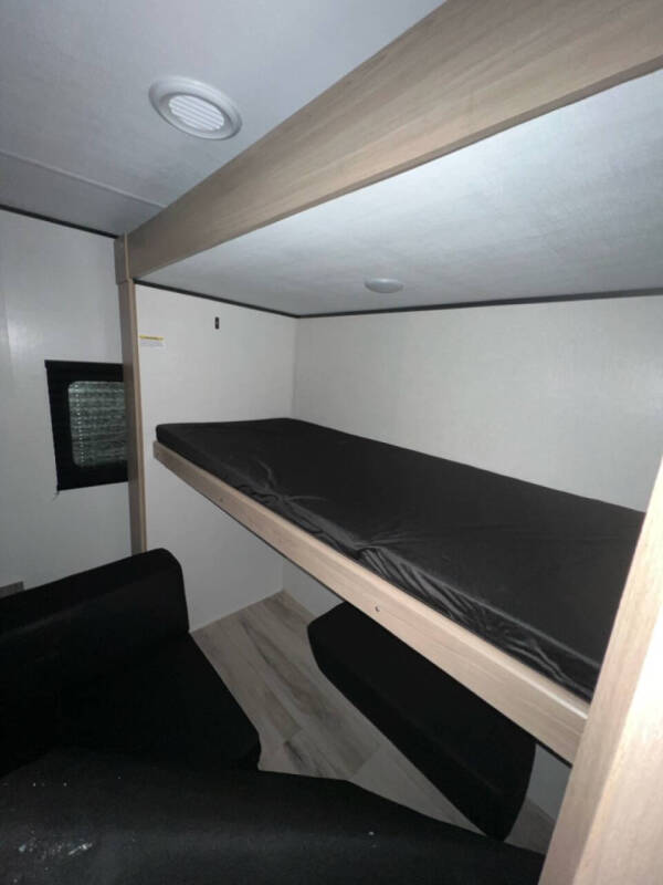2026 Keystone RV COLEMAN LIGHT