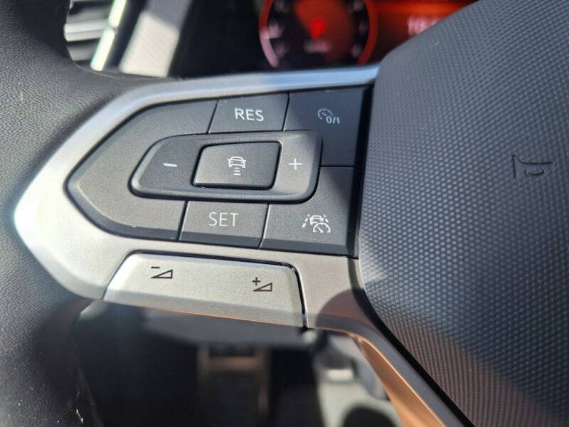 2025 Volkswagen Atlas Peak Edition 4Motion