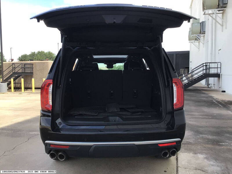 2023 GMC Yukon Denali