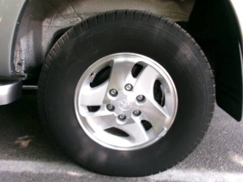 2003 Toyota Sequoia SR5