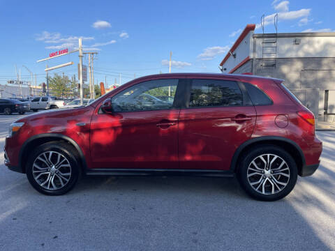 2019 Mitsubishi Outlander Sport SE