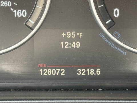 2012 BMW 5 Series 528i