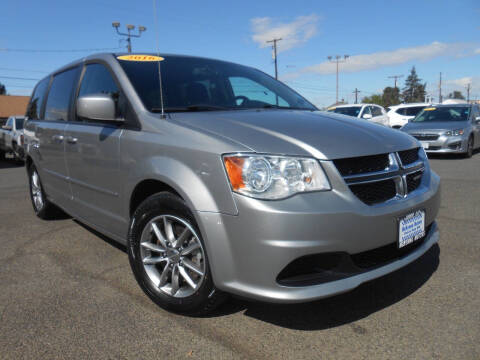 2016 Dodge Grand Caravan for sale at McKenna Motors in Union Gap WA