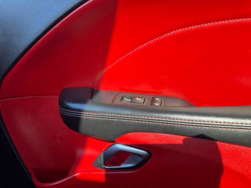 2017 Dodge Challenger R/T Plus