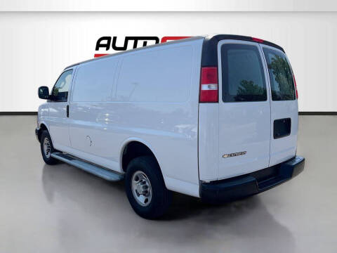 2024 Chevrolet Express 2500
