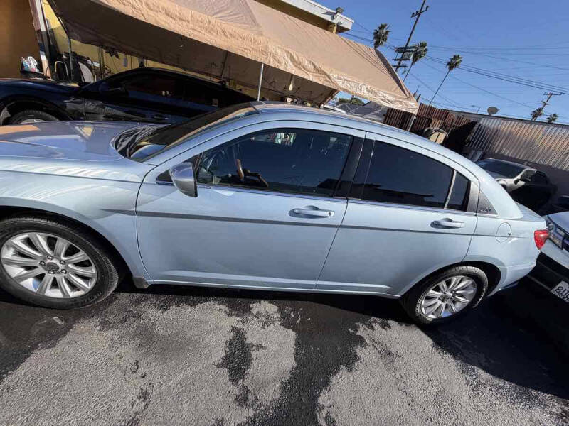 2013 Chrysler 200 Touring