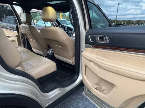 2017 Ford Explorer Limited