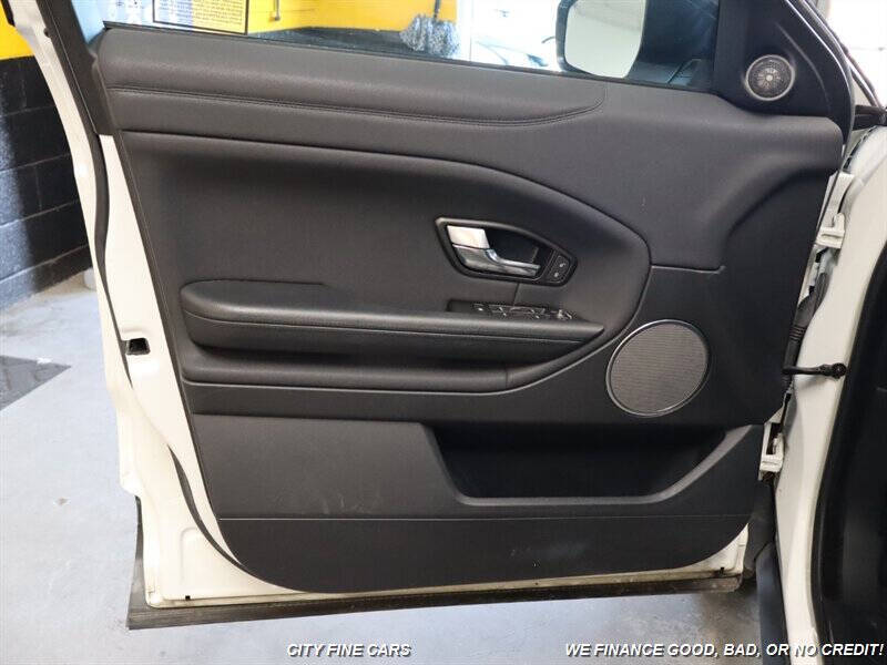 2018 Land Rover Range Rover Evoque SE