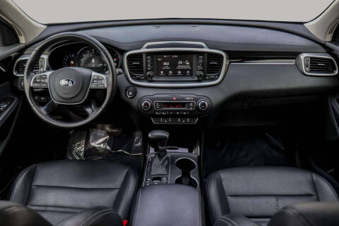 2020 Kia Sorento EX V6